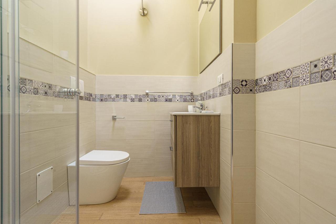 Holiday In Home Suite Archimede Catânia Exterior foto